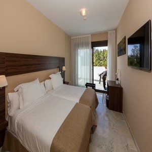 Hotel Abetos 4*